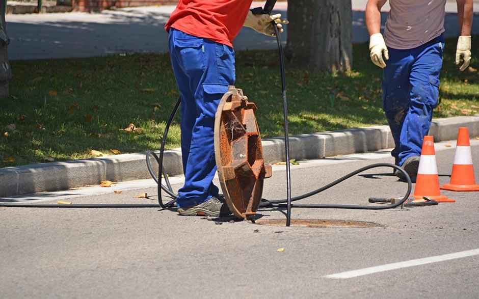  comment déboucher un évier Marchémoret